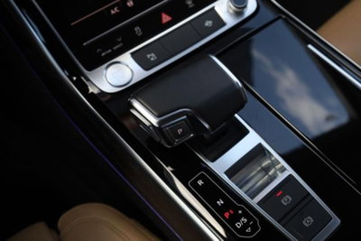 Audi A8 L 55 TFSI 3.0 quattro tiptronic (18)