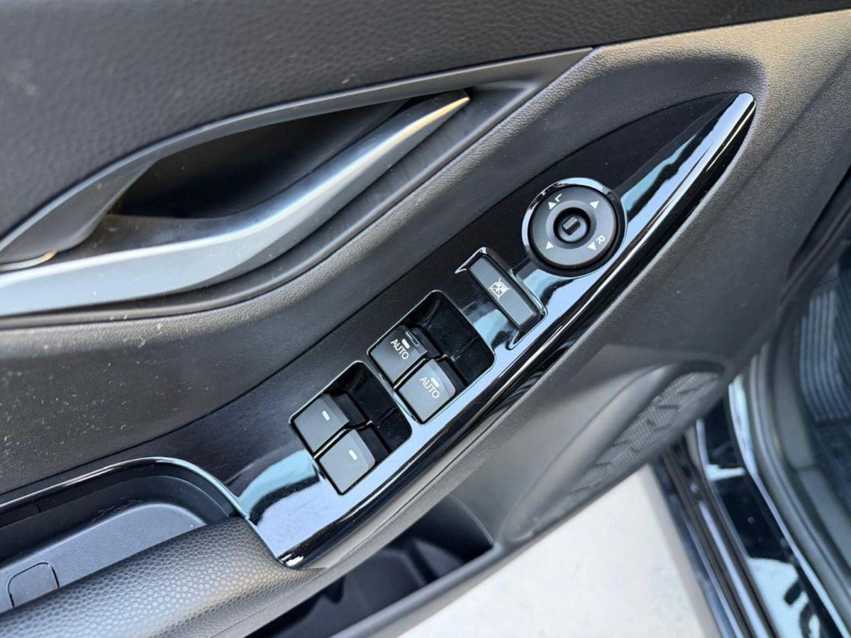 Hyundai ix20 1.4 CRDI 90 CV Comfort (13)