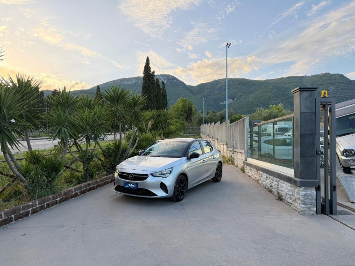 Opel Corsa 1.2 Elegance
