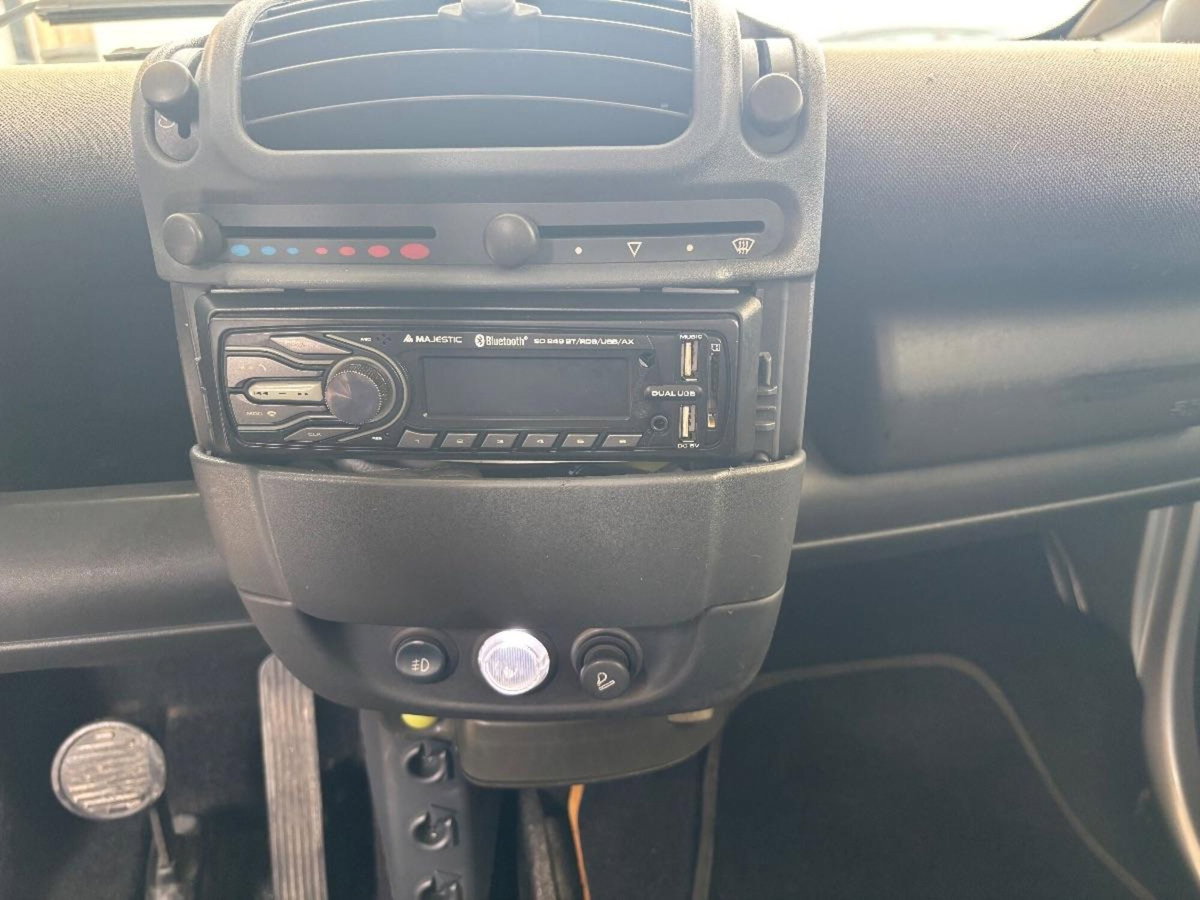 smart Fortwo 800 coupé passion cdi (9)