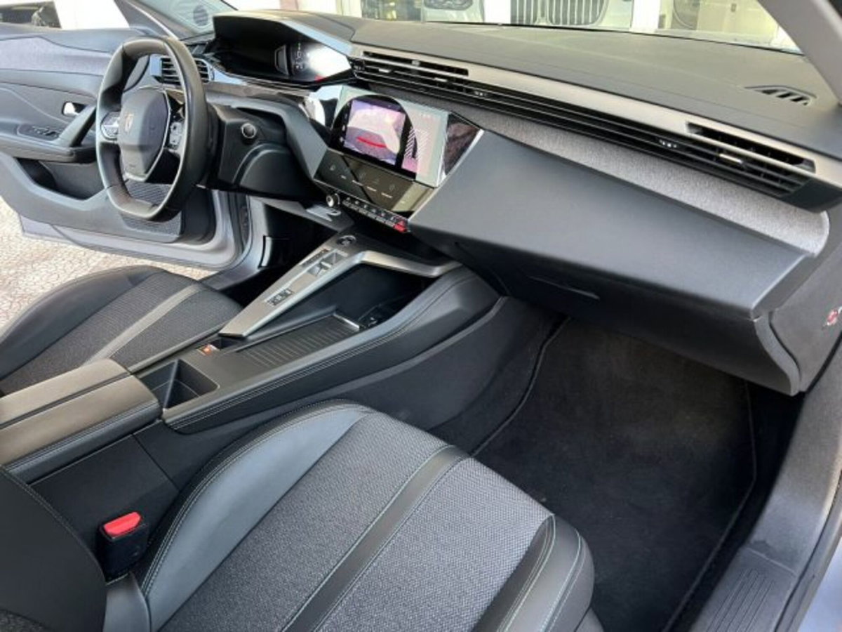 Peugeot 308 1.5 bluehdi Allure s&s 130cv eat8 (15)