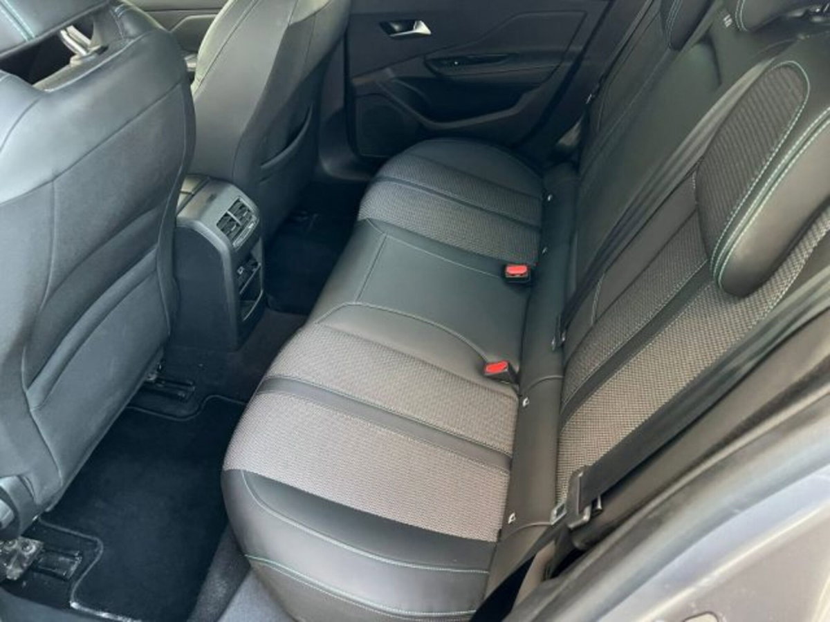 Peugeot 308 1.5 bluehdi Allure s&s 130cv eat8 (17)