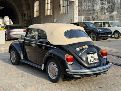 Volkswagen Maggiolino Cabrio 1.2 TSI Design (11)