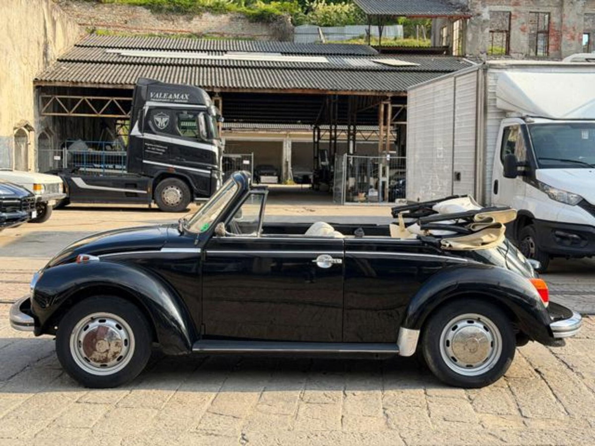 Volkswagen Maggiolino Cabrio 1.2 TSI Design (16)
