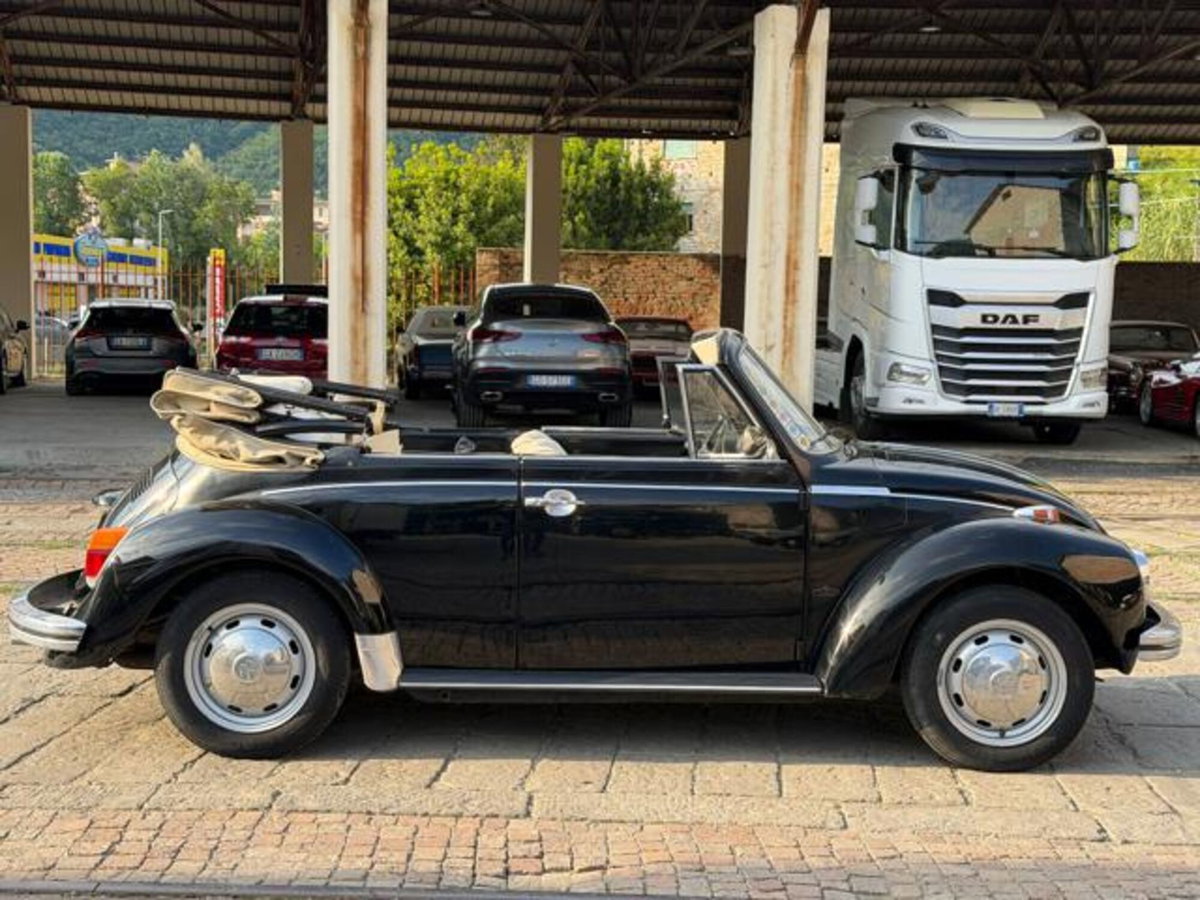 Volkswagen Maggiolino Cabrio 1.2 TSI Design (8)