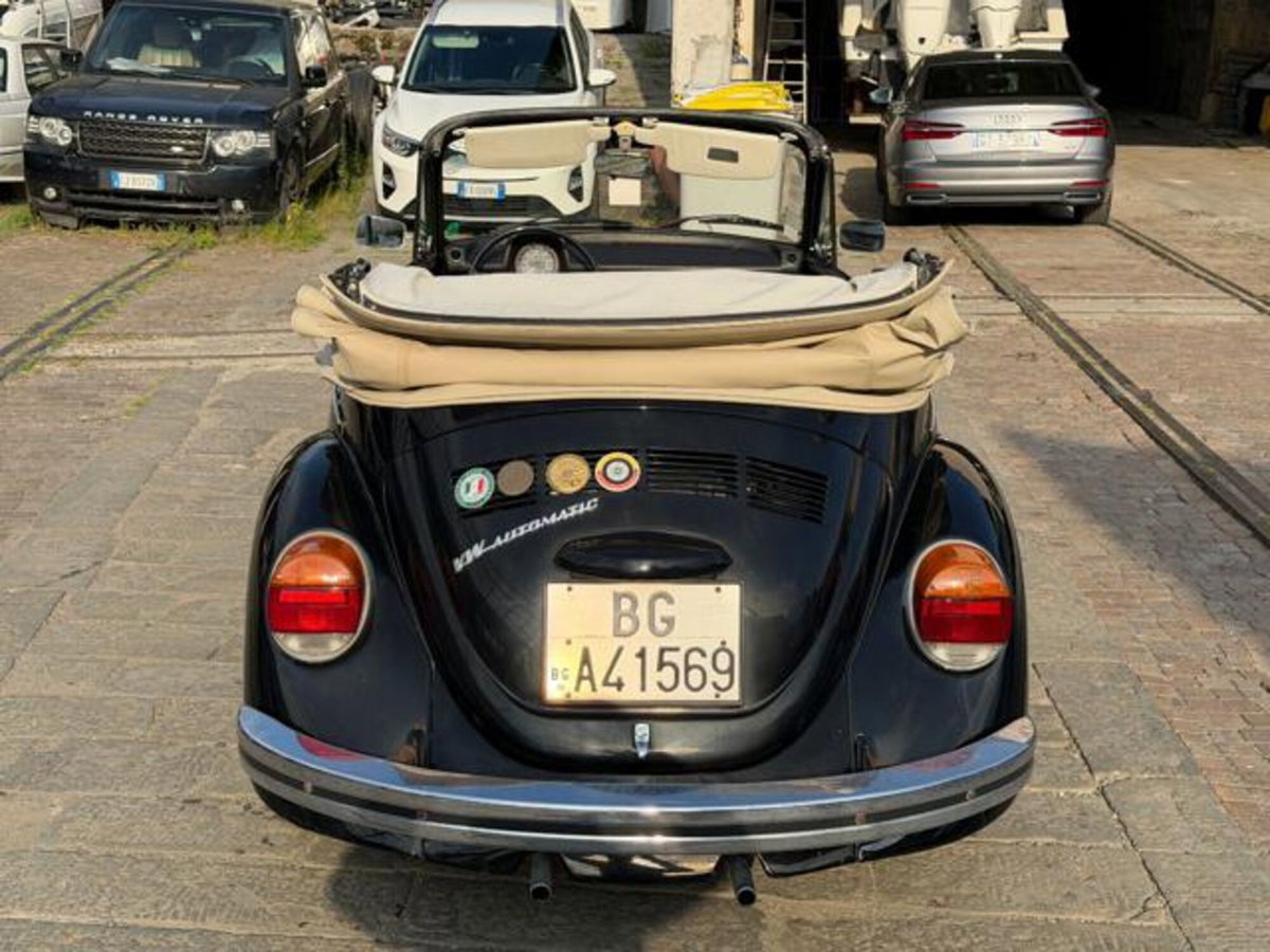 Volkswagen Maggiolino Cabrio 1.2 TSI Design (9)