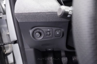 Mg ZS 1.5 Standard (12)
