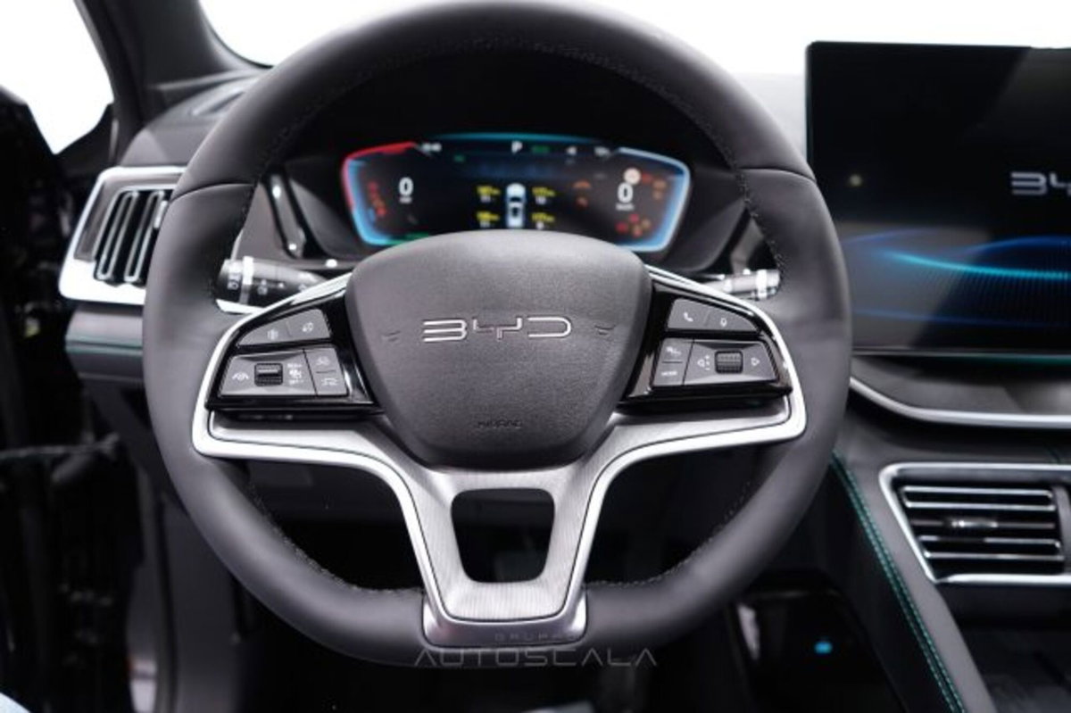 Byd Seal U DM-i 1.5 phev Boost 2wd (14)