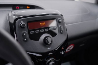 Citroen C1 C1 VTi 72 5 porte Feel (13)