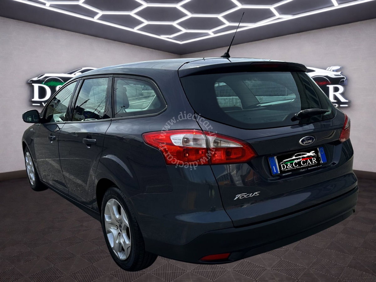 Ford Focus Station Wagon 1.6 TDCi 115 CV SW (7)