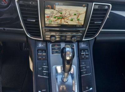 Porsche Panamera 3.0 Diesel Edition (9)