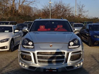 Porsche Cayenne 4.5 cat S (2)