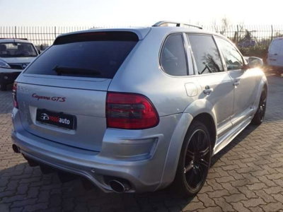 Porsche Cayenne 4.5 cat S (5)