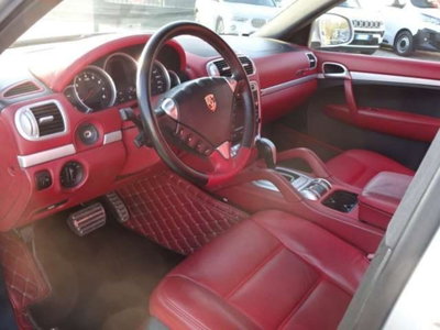 Porsche Cayenne 4.5 cat S (8)