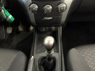 Ssangyong Korando 2.0 e-XDi 175 CV AWD MT Classy Navi (14)
