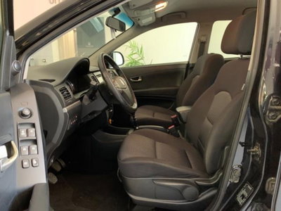 Ssangyong Korando 2.0 e-XDi 175 CV AWD MT Classy Navi (9)