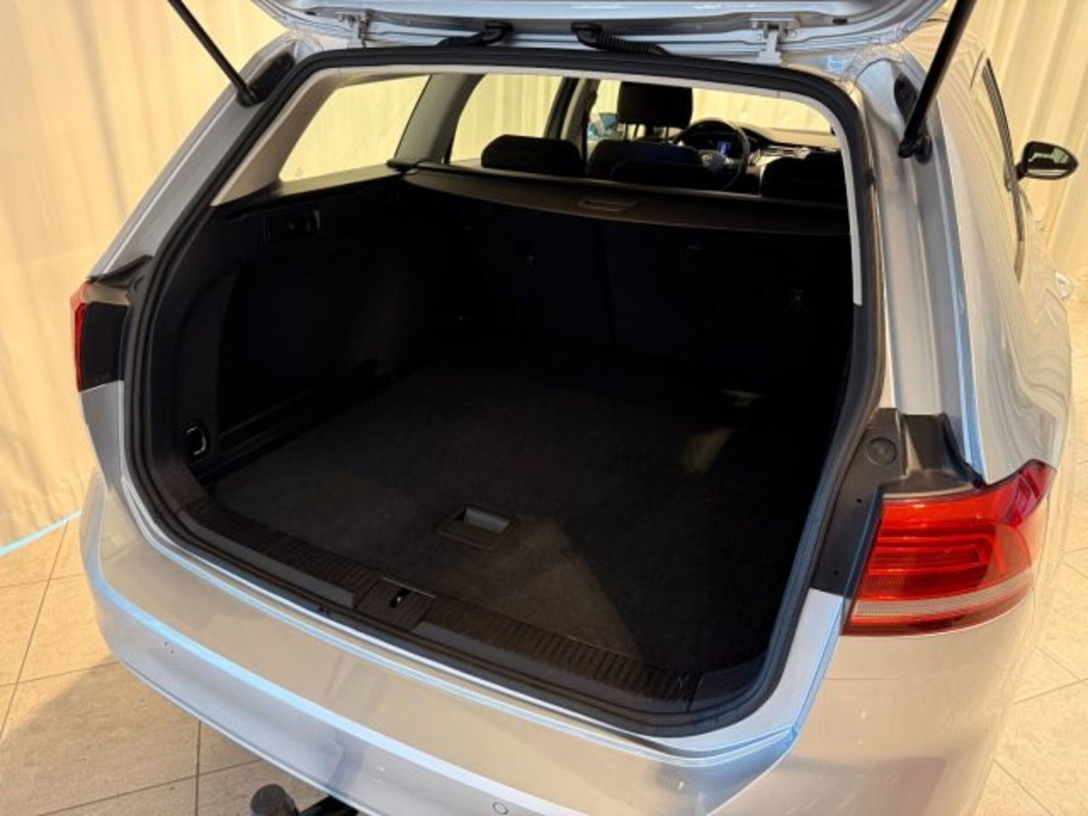 Volkswagen Passat Variant 2.0 TDI Business BlueMotion Tech. (7)