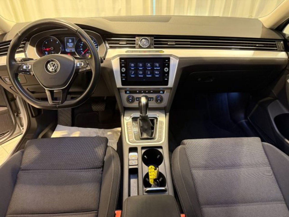 Volkswagen Passat Variant 2.0 TDI Business BlueMotion Tech. (9)