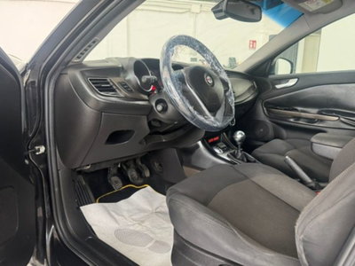 Alfa Romeo Giulietta 1.6 JTDm Distinctive 120cv (12)