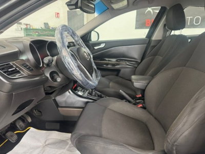 Alfa Romeo Giulietta 1.6 JTDm Distinctive 120cv (13)