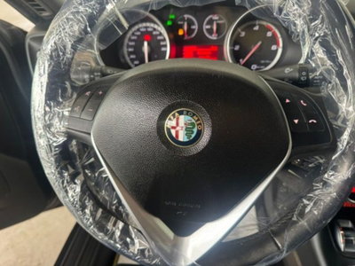 Alfa Romeo Giulietta 1.6 JTDm Distinctive 120cv (20)