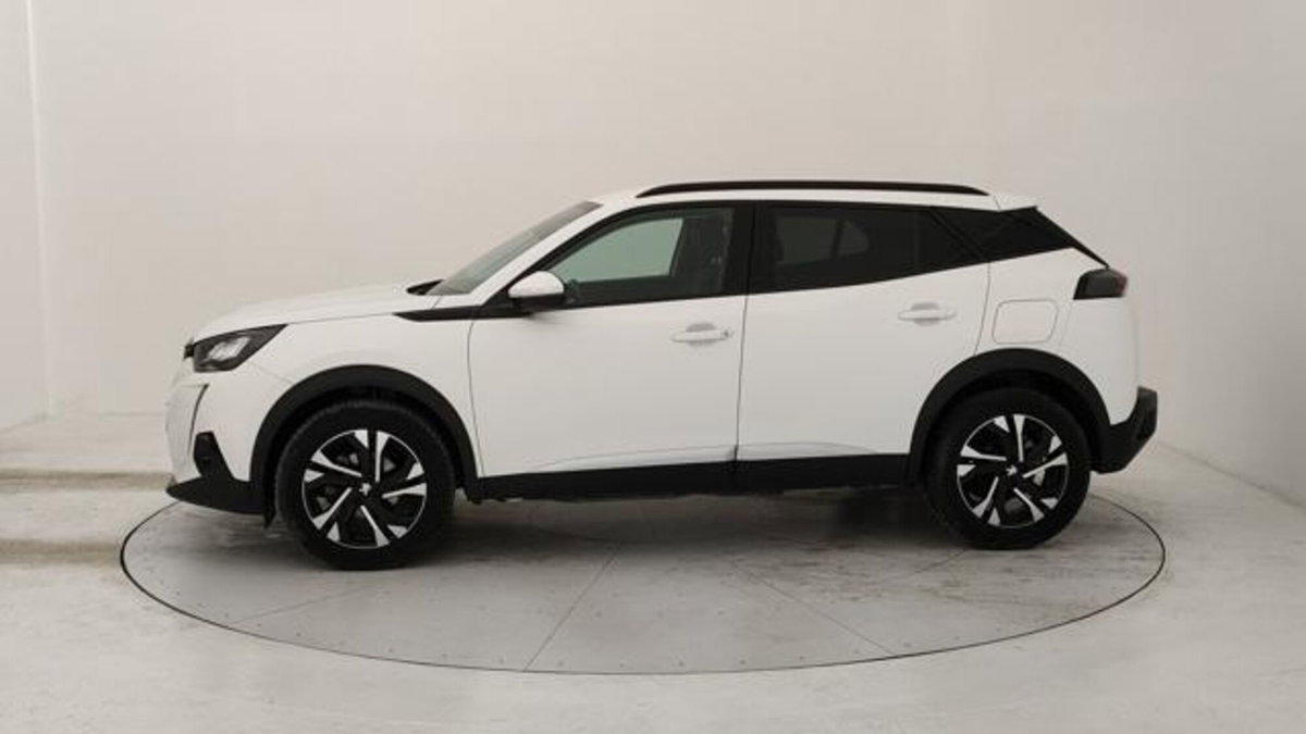Peugeot 2008 BlueHDi 110 S&S Allure Pack (2)