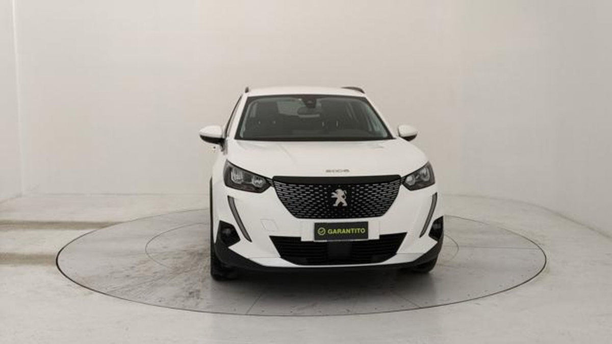 Peugeot 2008 BlueHDi 110 S&S Allure Pack (8)