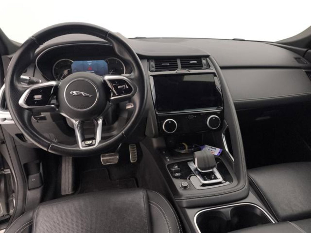 Jaguar E-Pace 2.0d i4 mhev R-Dynamic HSE awd 163cv auto (12)