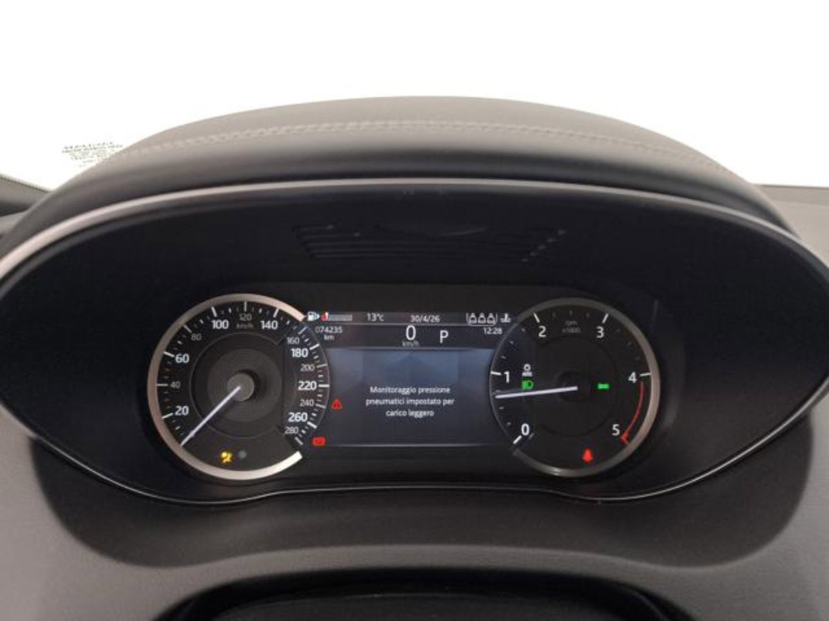 Jaguar E-Pace 2.0d i4 mhev R-Dynamic HSE awd 163cv auto (13)