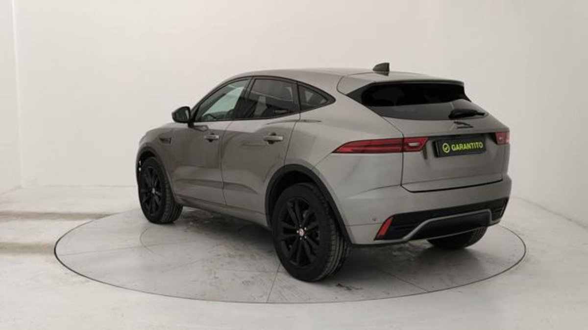 Jaguar E-Pace 2.0d i4 mhev R-Dynamic HSE awd 163cv auto (3)