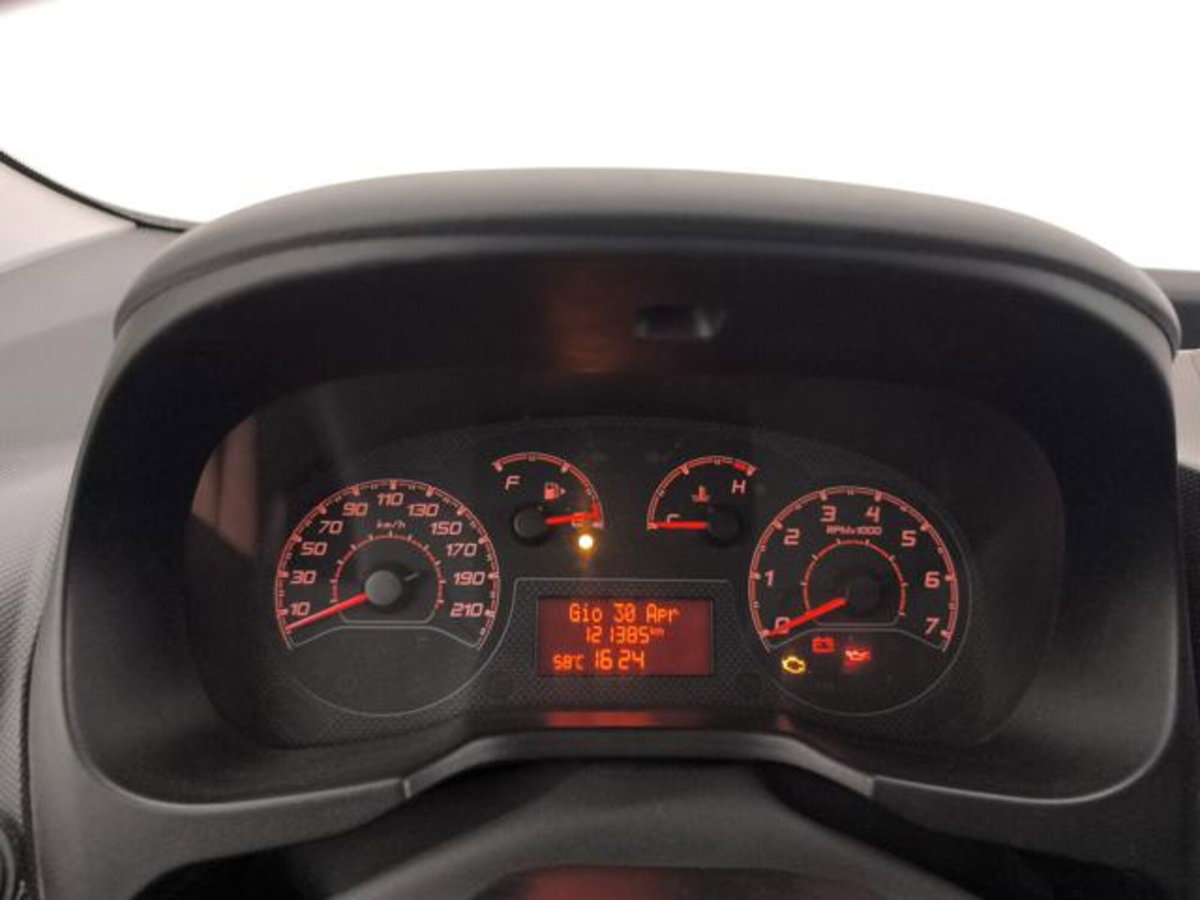 Fiat Fiorino Furgone cargo 1.3 mjt 95cv ecojet SX E6d-temp (13)