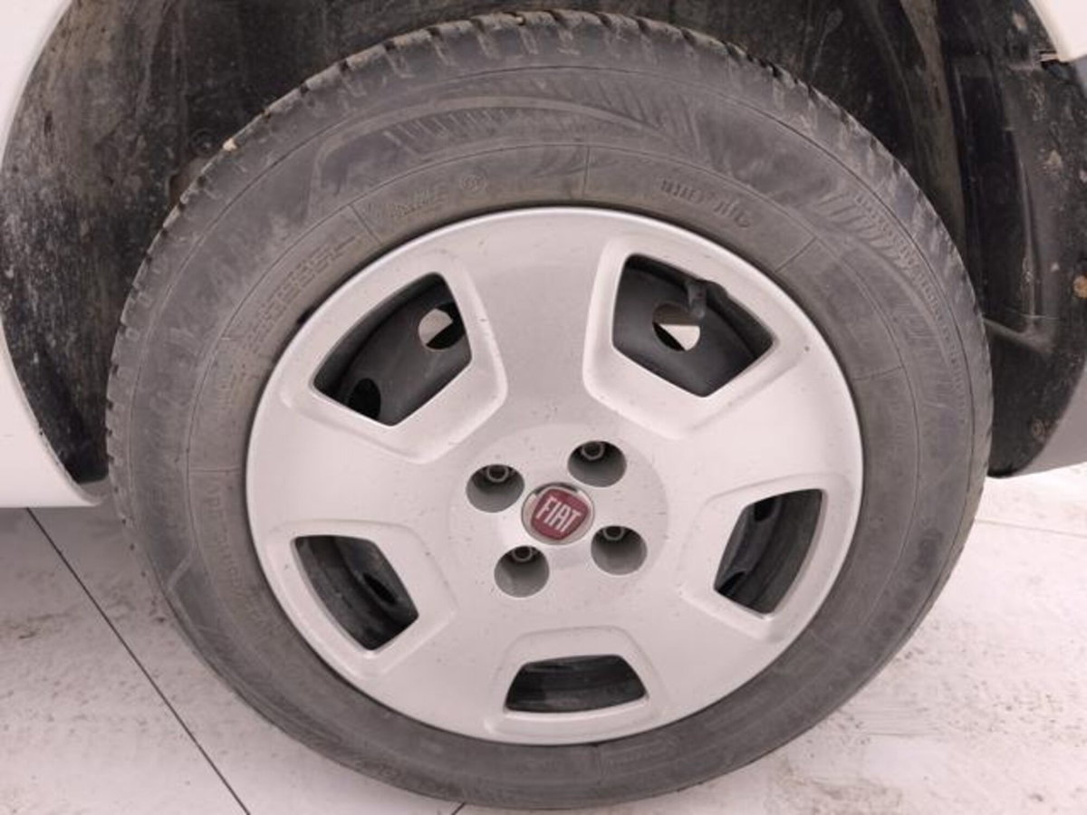 Fiat Fiorino Furgone cargo 1.3 mjt 95cv ecojet SX E6d-temp (18)