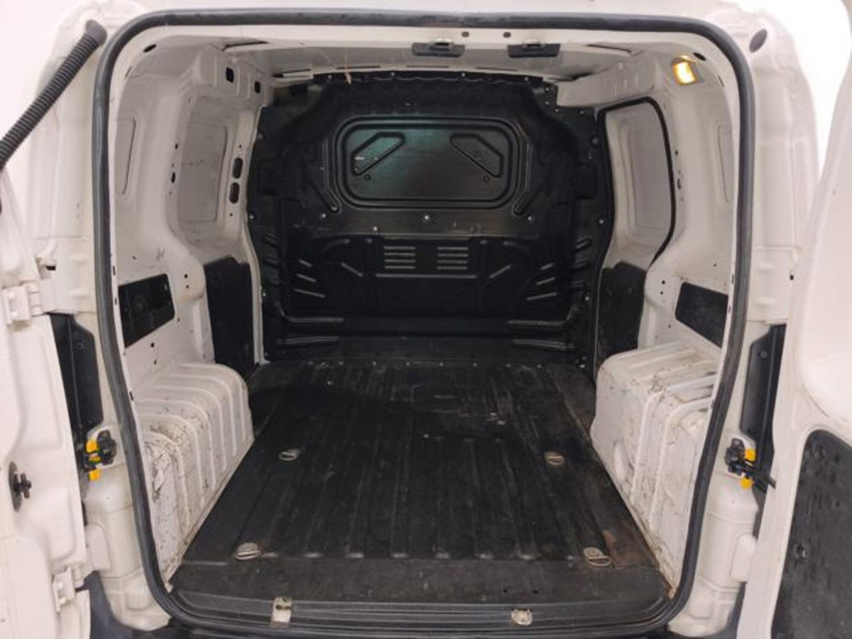 Fiat Fiorino Furgone cargo 1.3 mjt 95cv ecojet SX E6d-temp (19)
