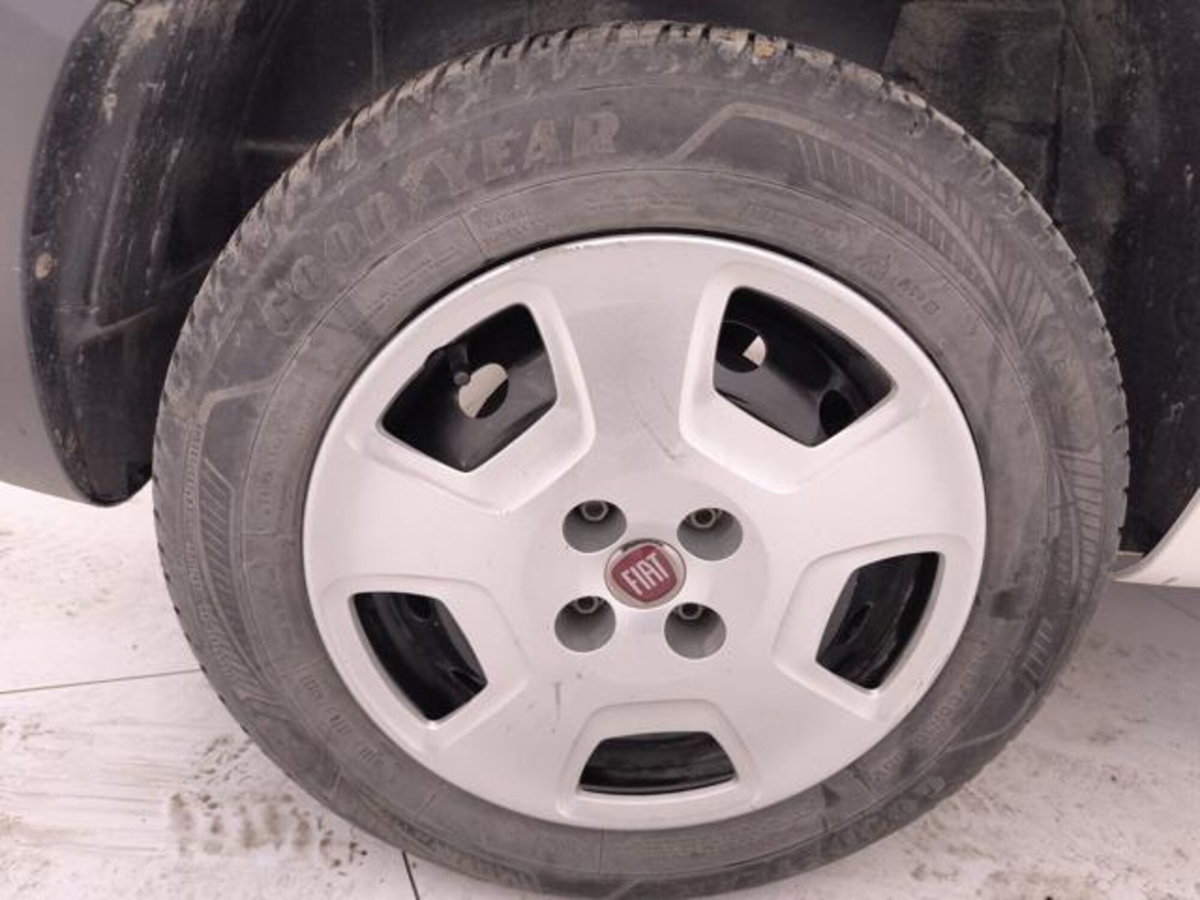 Fiat Fiorino Furgone cargo 1.3 mjt 95cv ecojet SX E6d-temp (20)