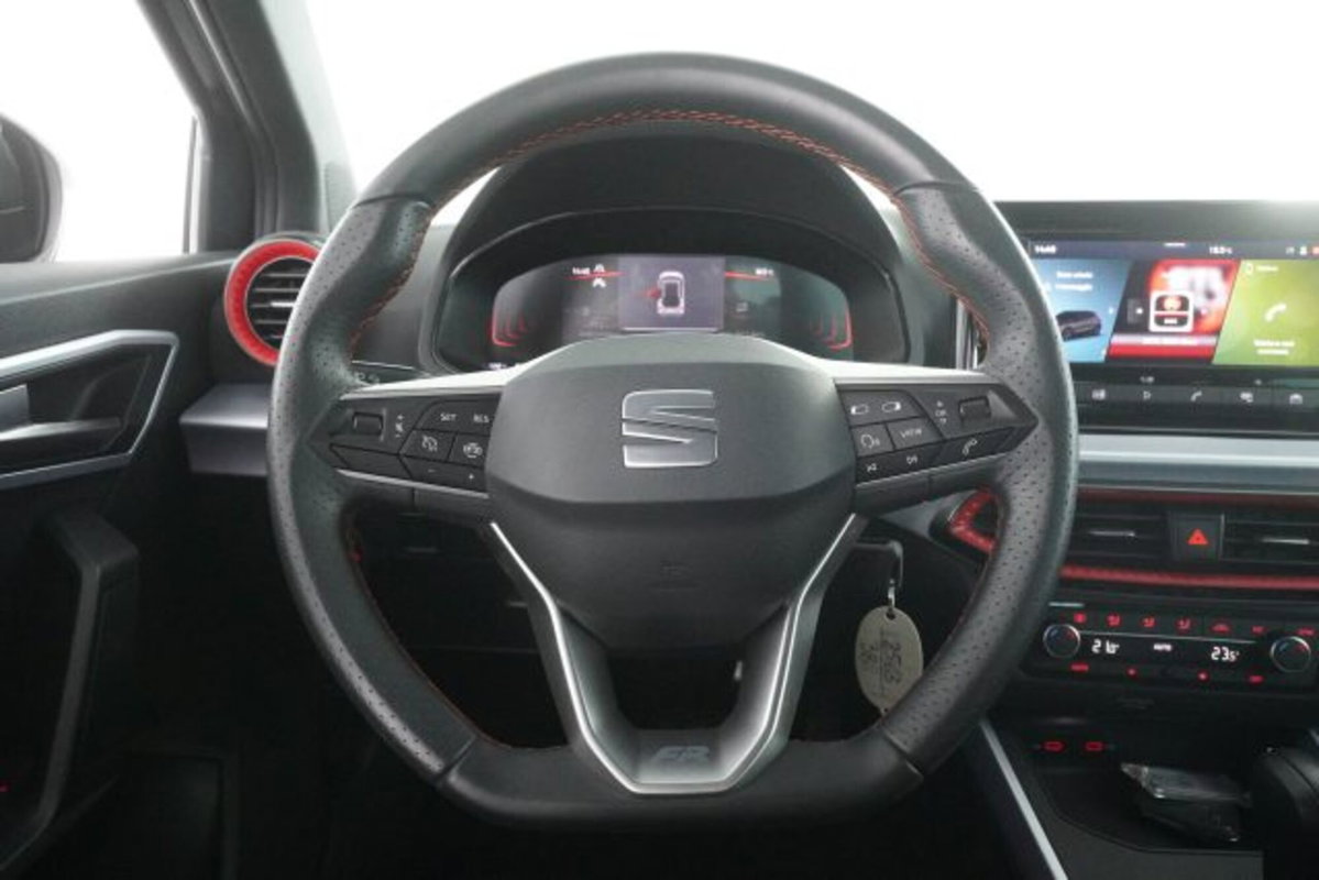 SEAT Arona 1.0 EcoTSI 115 CV DSG FR (4)