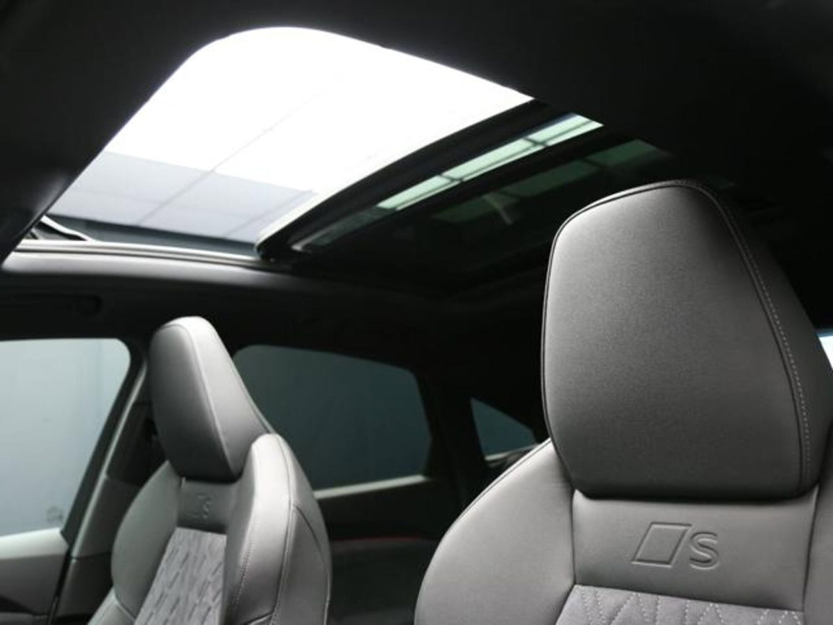 Audi Q5 Sportback 2.0 tdi mhev+ Launch Edition S line quattro 204cv s-tronic (14)