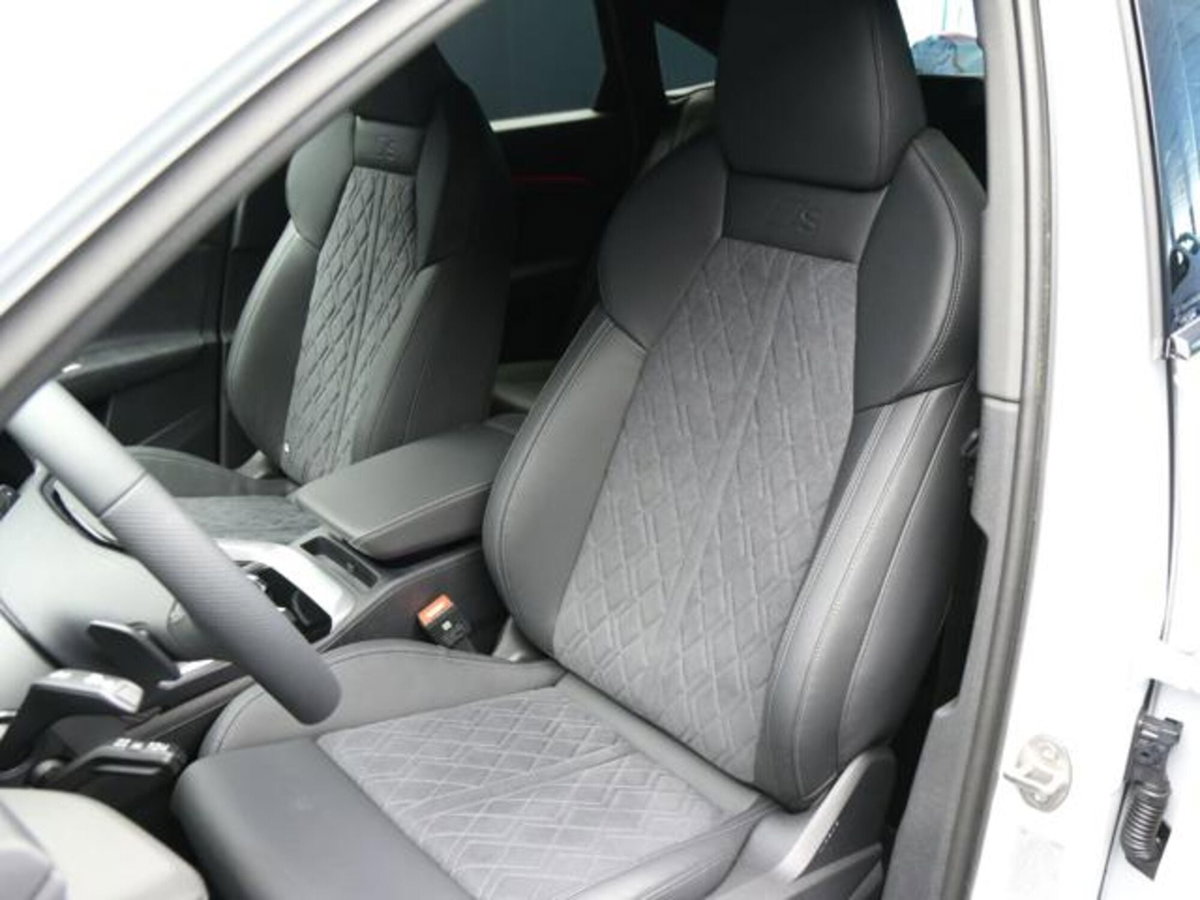 Audi Q5 Sportback 2.0 tdi mhev+ Launch Edition S line quattro 204cv s-tronic (9)