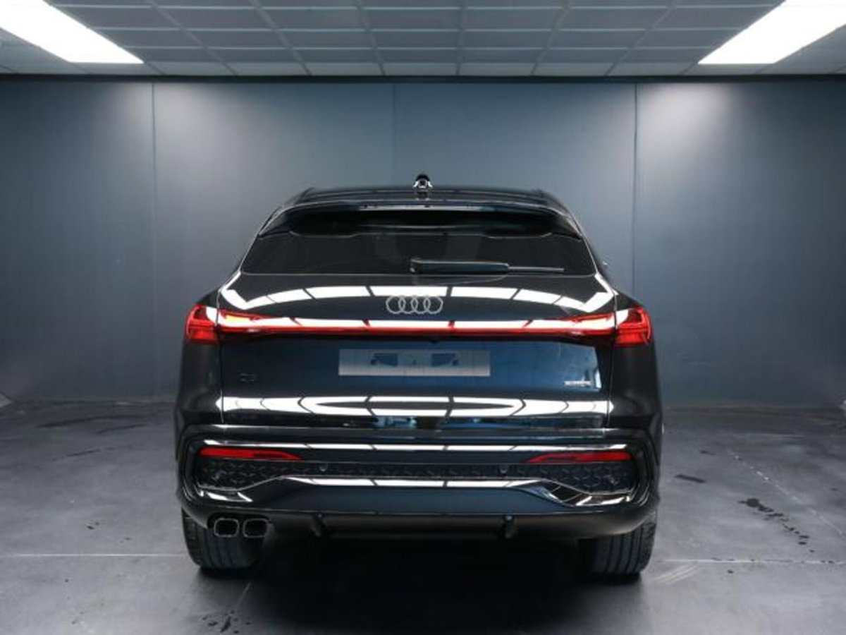 Audi Q5 Sportback 2.0 tdi mhev+ Launch Edition S line quattro 204cv s-tronic (4)