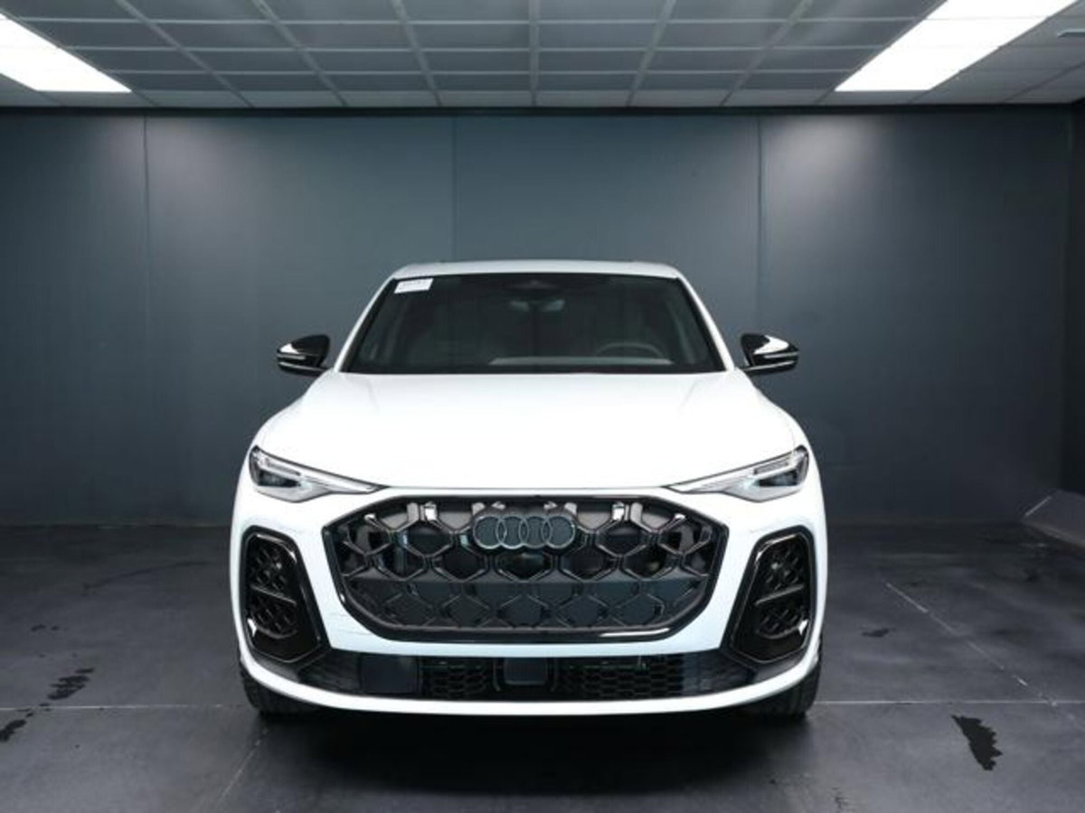 Audi Q5 Sportback 2.0 tdi mhev+ S line edition quattro 204cv s-tronic (2)