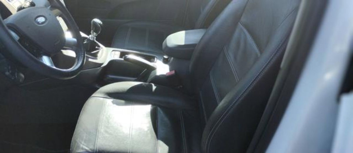Ford Kuga 2.0 TDCi 136 CV 2WD Titanium DPF (6)