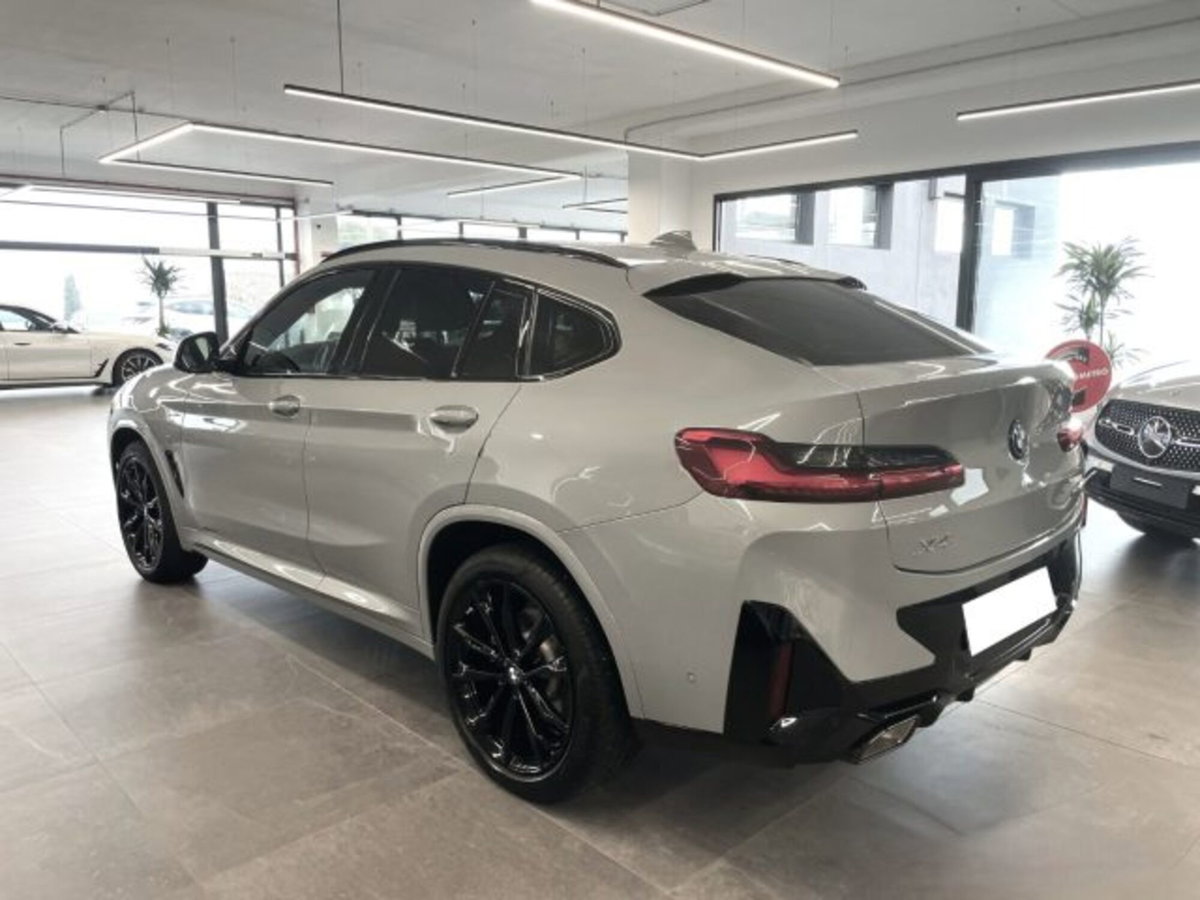 BMW X4 xdrive20d mhev 48V auto (4)