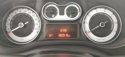Fiat 500L 1.4 95 CV Pop Star (10)