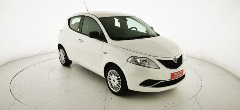 Lancia Ypsilon 1.2 69 CV 5 porte GPL Ecochic Silver