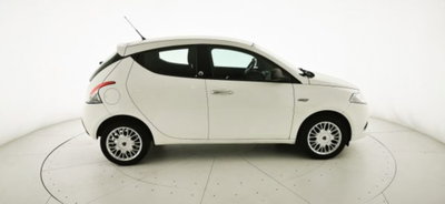 Lancia Ypsilon 1.2 69 CV 5 porte GPL Ecochic Silver (8)
