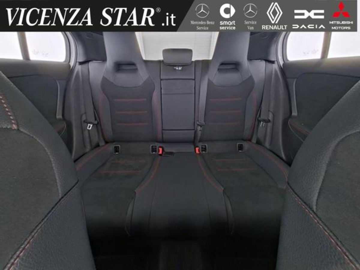 Mercedes-Benz Classe A 250 e phev AMG Line Premium Plus auto (9)