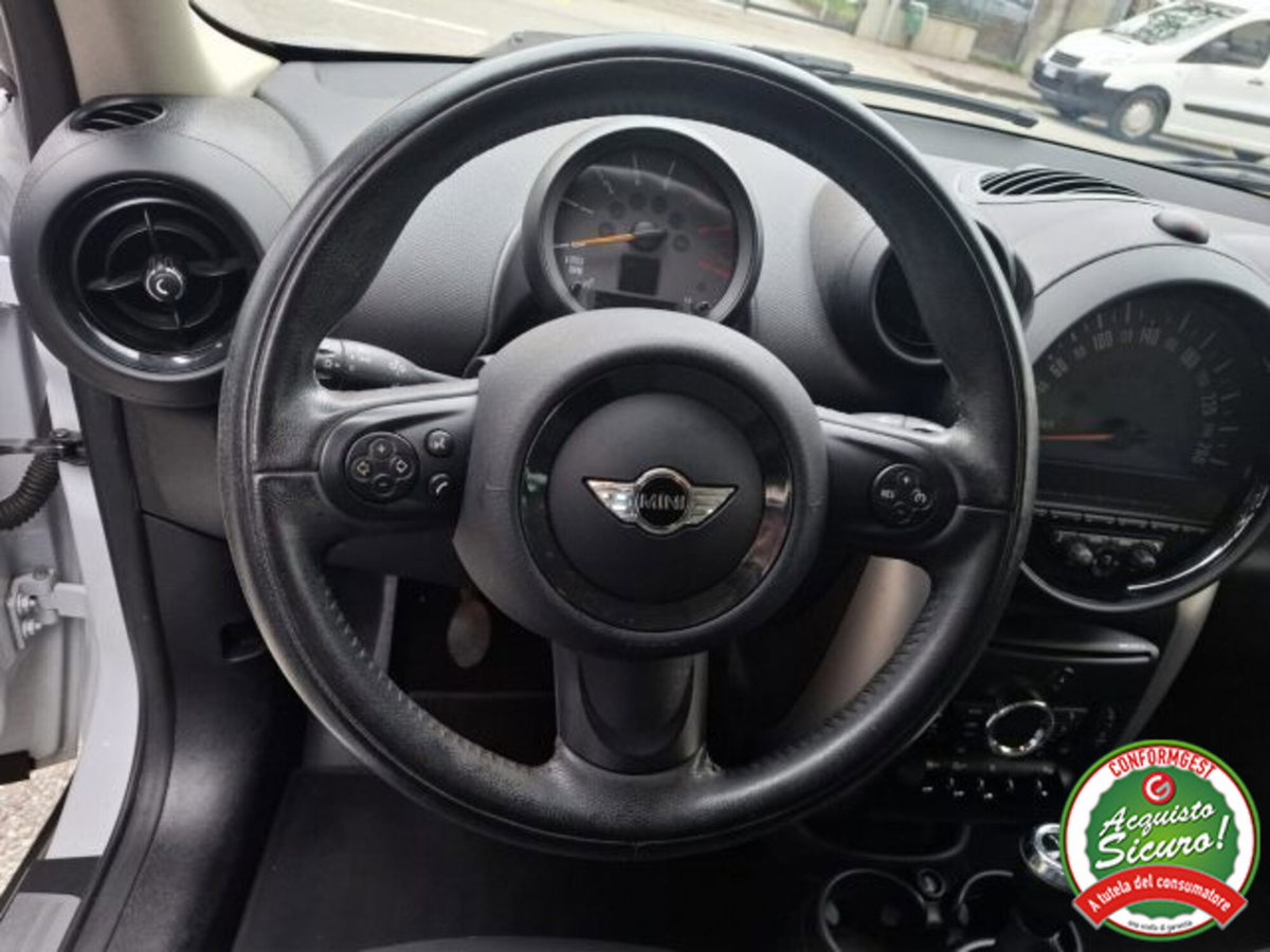 MINI Mini Countryman 1.6 Cooper D Countryman (12)