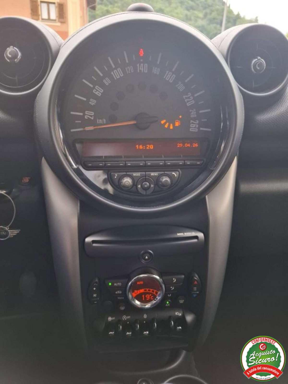 MINI Mini Countryman 1.6 Cooper D Countryman (13)