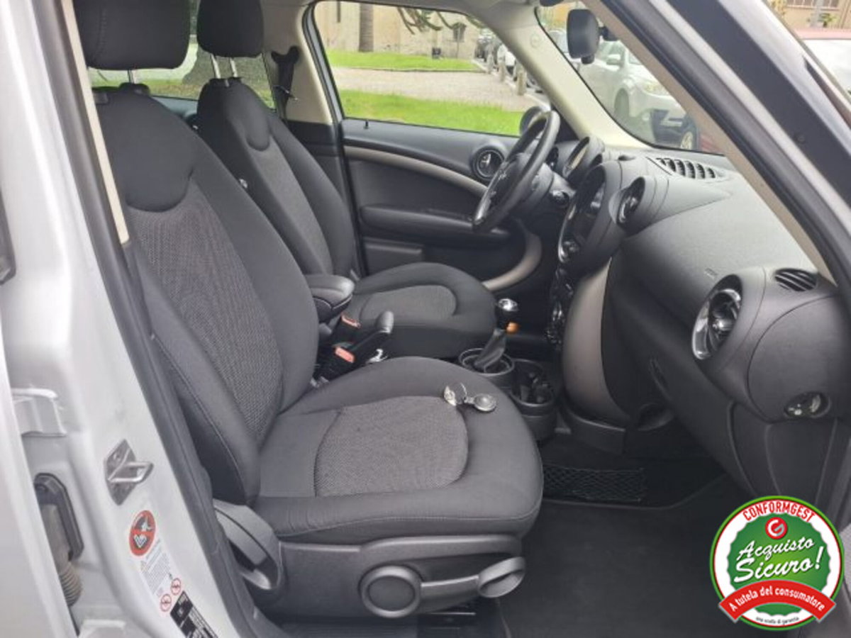 MINI Mini Countryman 1.6 Cooper D Countryman (9)