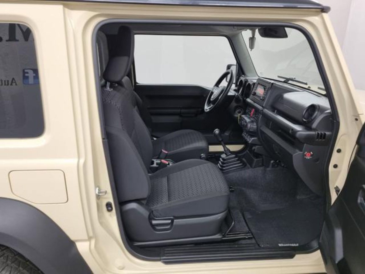 Suzuki Jimny 1.5 5MT Easy PRO (N1) (9)