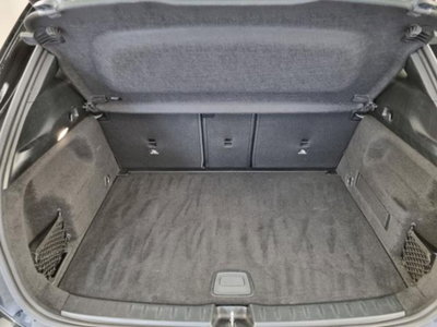 Mercedes-Benz GLA SUV 200 d Automatic 4Matic Premium (14)